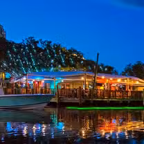 Una foto del restaurante Fresco's Waterfront Bistro