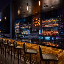 Une photo du restaurant Petrol Head Bar & Grill