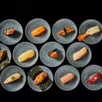 Foto von Sushi by Bou - Cleveland @ The Ritz-Carlton Restaurant