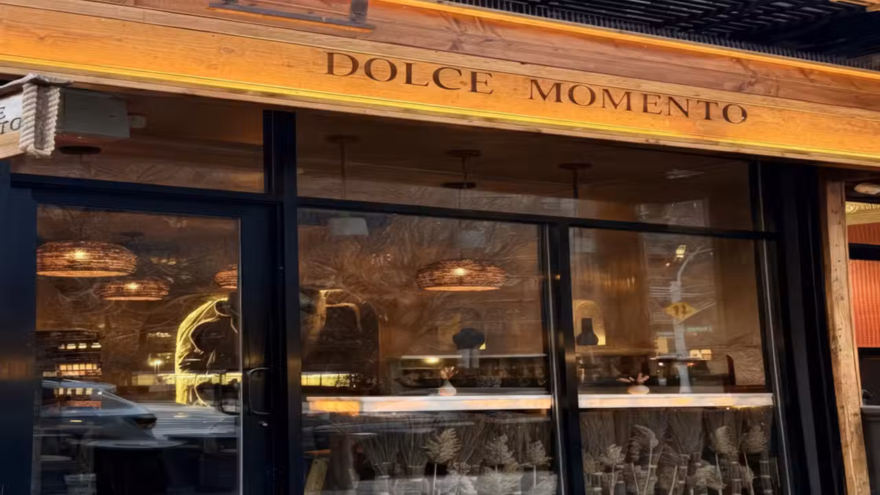 Store Front - DOLCE MOMENTO- Asian/Mediterranean Fusion, New York, NY