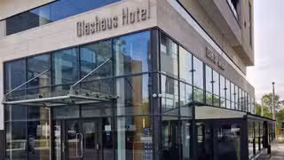 A photo of Osten Bar at Glashaus Hotel restaurant