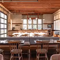 A photo of Britannia Autostrada Oyster Bar restaurant
