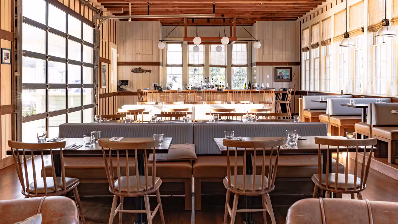 Autostrada Britannia Beach - Britannia Autostrada Oyster Bar, Britannia Beach, BC