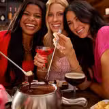 🎀 Fondue Girl Dinner foto