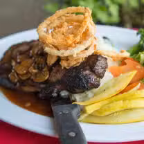 A photo of Davie Tavern restaurant