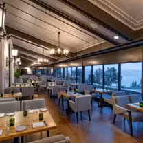 A photo of Restaurant Le Saint-Laurent restaurant
