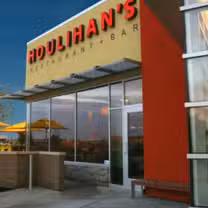A photo of Houlihan's - Lees Summit restaurant