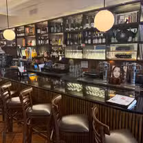 Una foto del restaurante Retro Polish Restaurant and Wine Bar