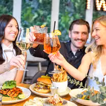 A photo of Moxies Barrie Park Place restaurant