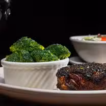 A photo of Malone’s - Lansdowne restaurant