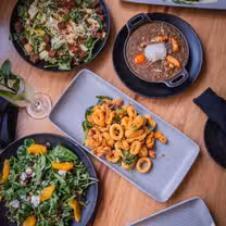Una foto del restaurante Milk & Honey - South Riding