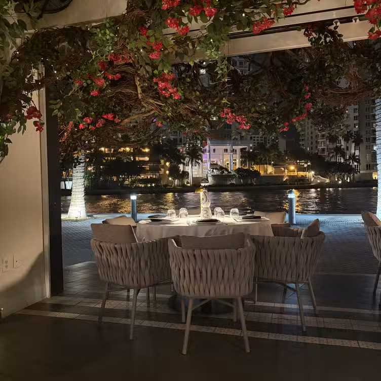 Cantina La Veinte, Miami, FL