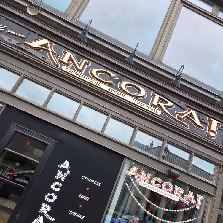 Außen - Ancora!, Utica, NY