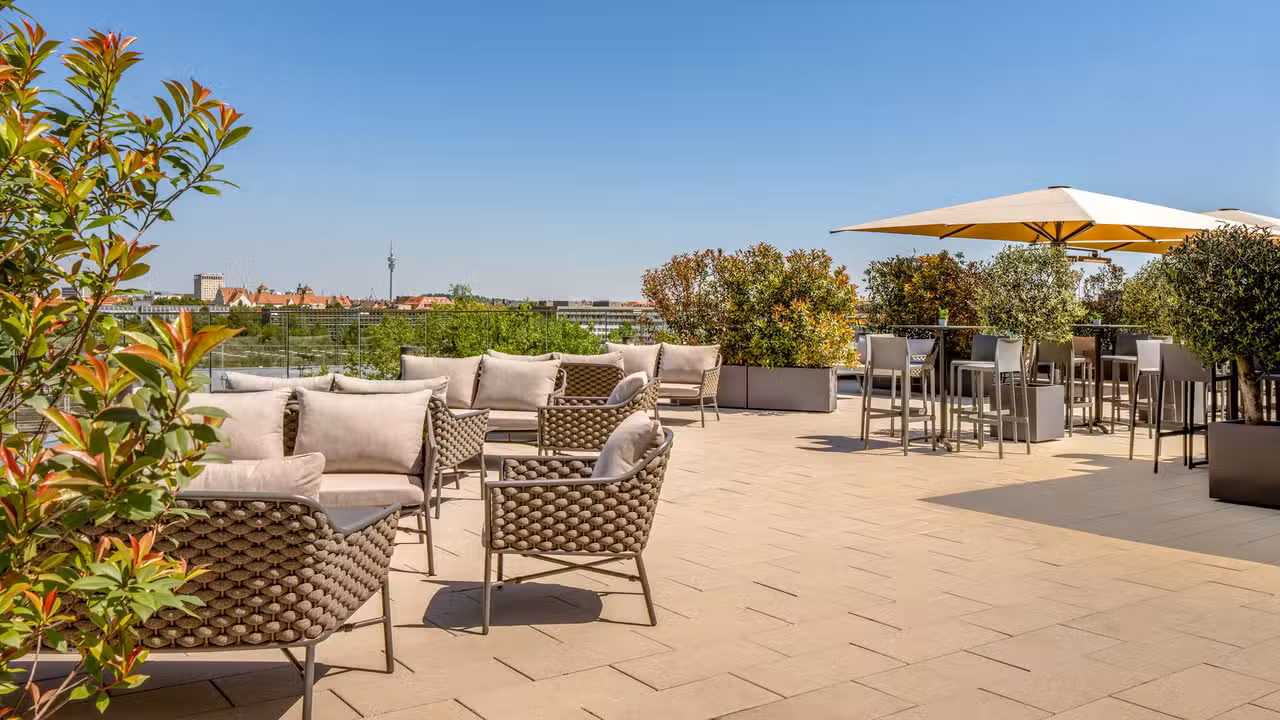 Rooftop View  - Cloud 6 at Munich Marriott Hotel City West, München, BY