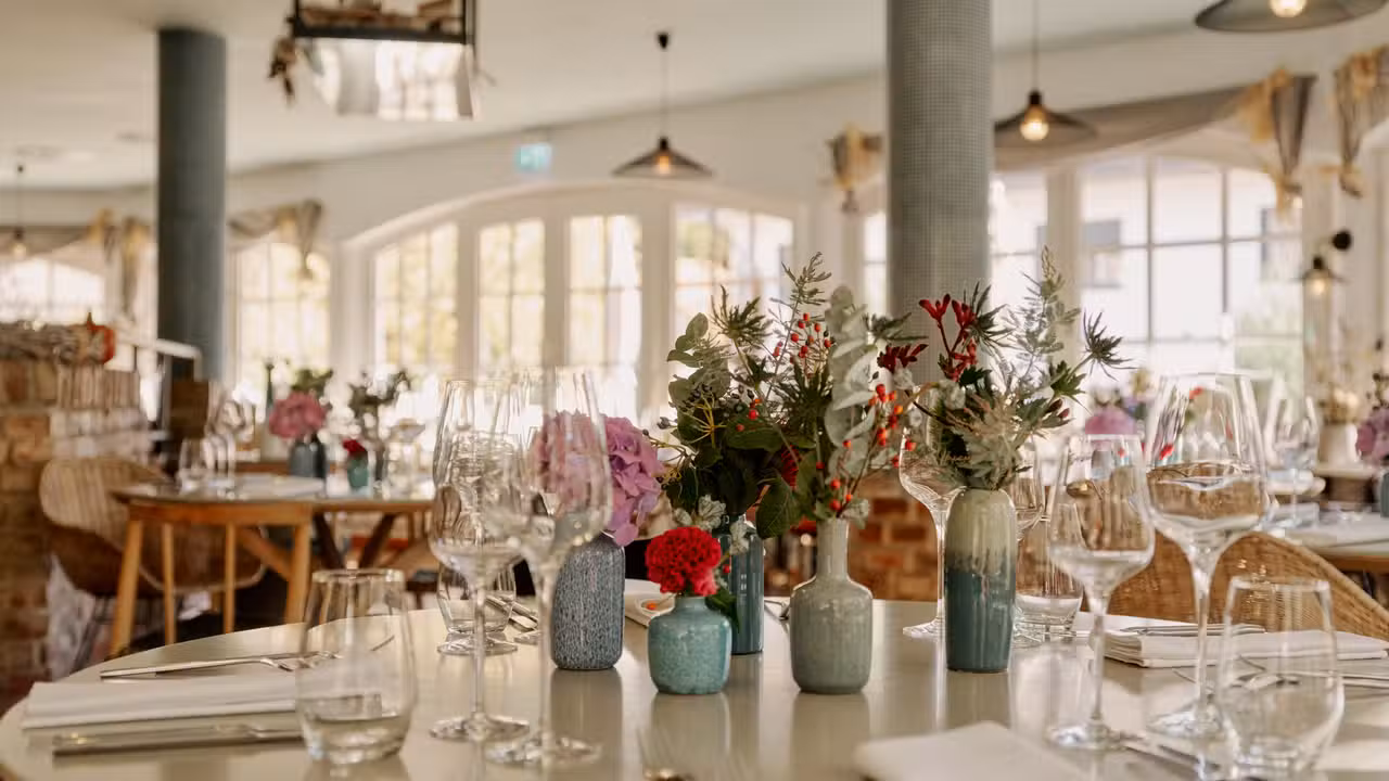 Restaurant von innen - Restaurant Bötz, Petershagen/Eggersdorf, BB
