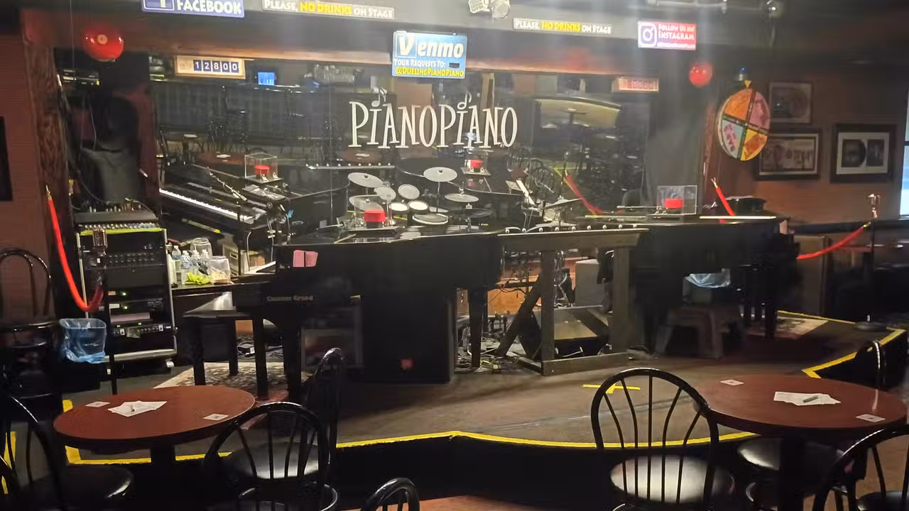 All tables in our dining room can see the stage! - PianoPiano Dueling Piano Lounge, Claremont, CA