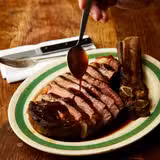 Private Dining Room - £90 QCH Classics Menu foto