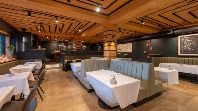A photo of Foray restaurant