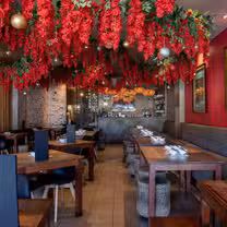 Foto von Twelve Spices  Restaurant