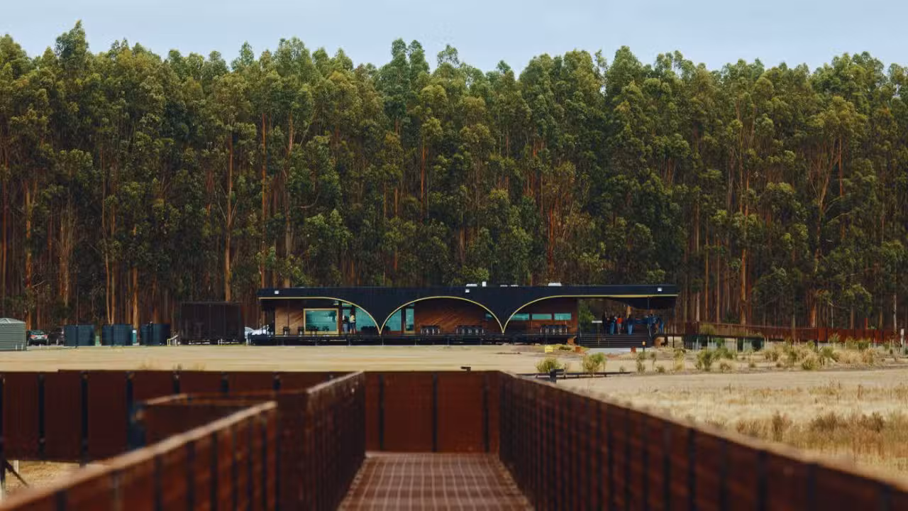 Tae Rak Cafe, Budj Bim Cultural Landscape - Tae Rak Aquaculture Centre, breakaway creek, AU-VIC