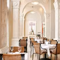 A photo of Il Fornaio - Sacramento restaurant