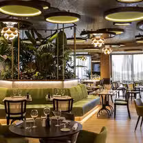 Una foto del restaurante Olivina