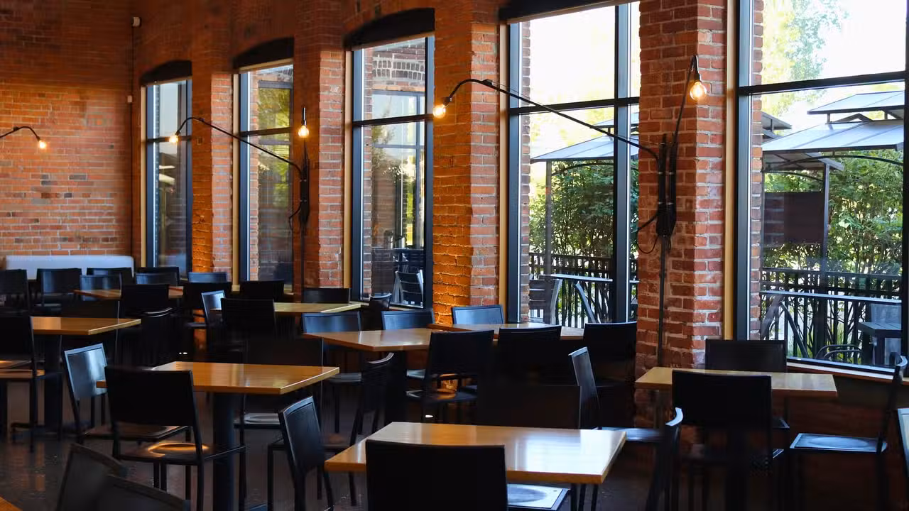 600 Kitchen & Bar, Kalamazoo, MI