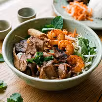 A photo of Tay Ho Restaurant - Oakland restaurant