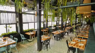 A photo of Popular De Aqui Y De Alla restaurant