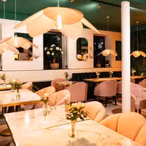 A photo of Honeybee Breakfast restaurant