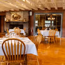 A photo of Killarney Mountain Lodge restaurant