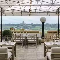 A photo of Confederation Lounge & Patio - Fairmont Hotel Macdonald restaurant