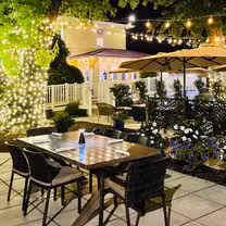 Foto von The Cafe on 26 Restaurant