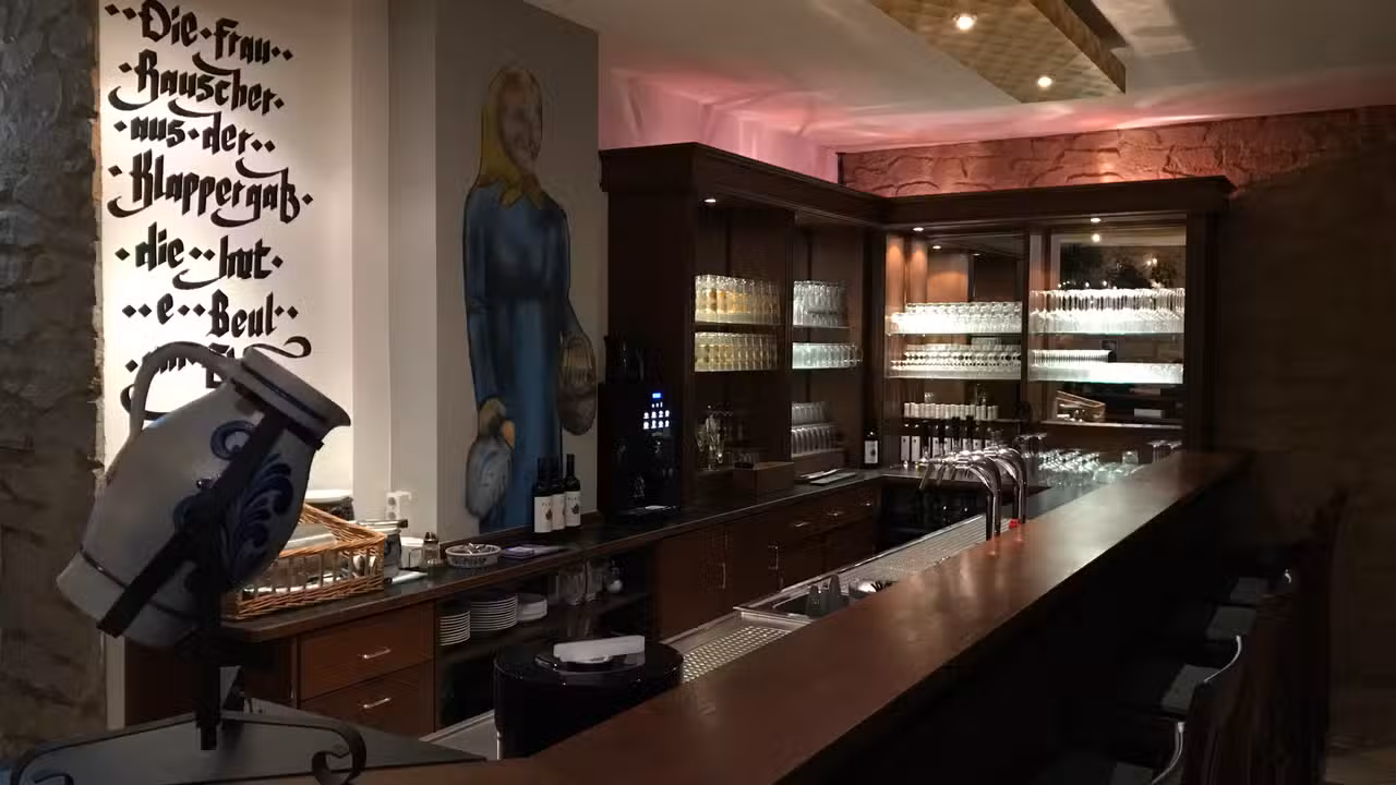 Binnenkant - Apfelweinwirtschaft Frau Rauscher, Frankfurt am Main, HE