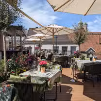 Foto von The LOUIS Grillroom Restaurant