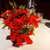 Reserve with a Signature Rose Bouquet foto