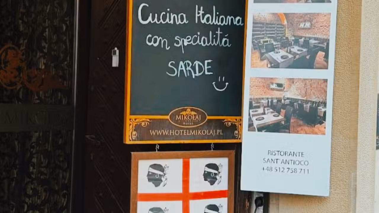 Exterior - RISTORANTE SANT'ANTIOCO, Kraków, Wojewodztwo malopolskie