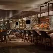 Foto von Bayou & Bottle Restaurant