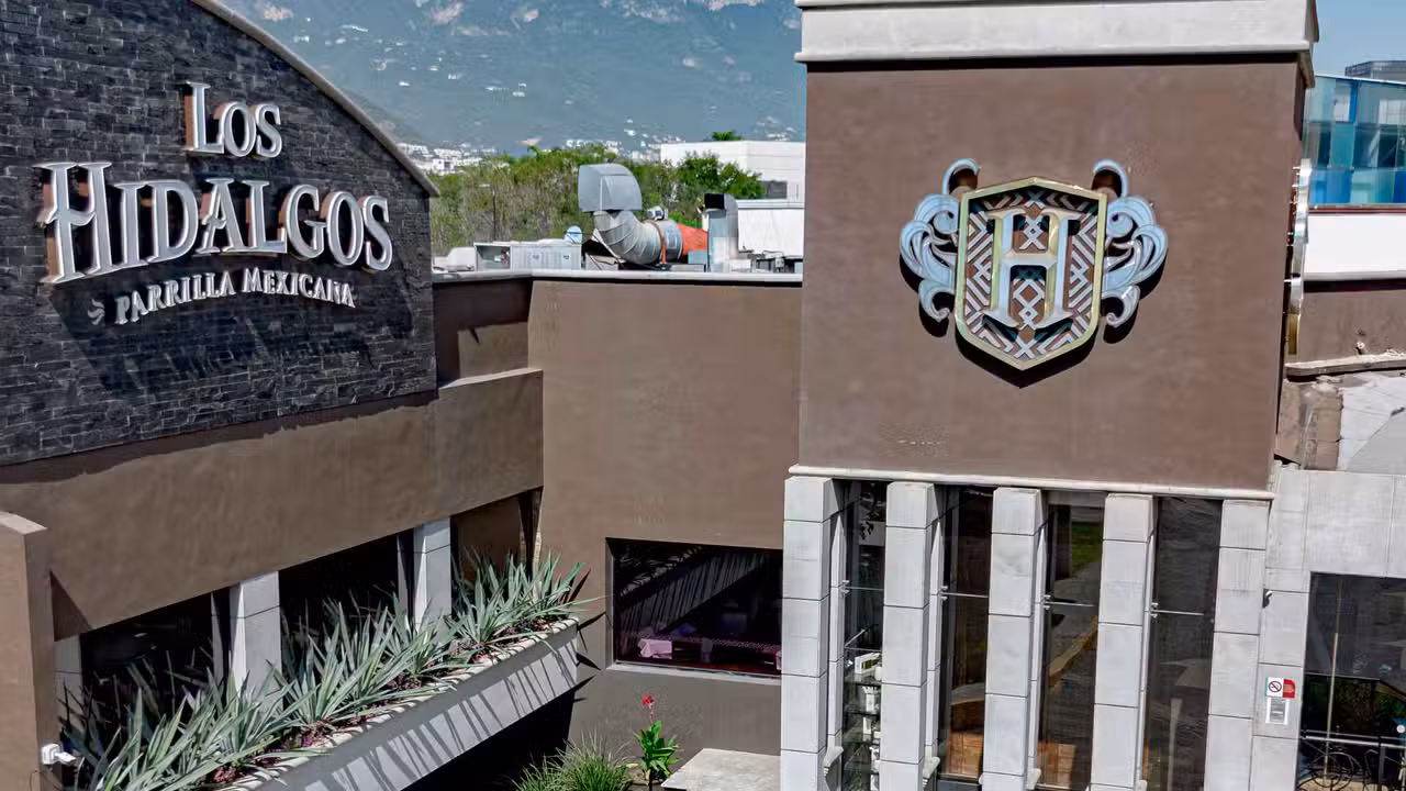 Los Hidalgos - Lázaro Cárdenas, San Pedro Garza García, NLE