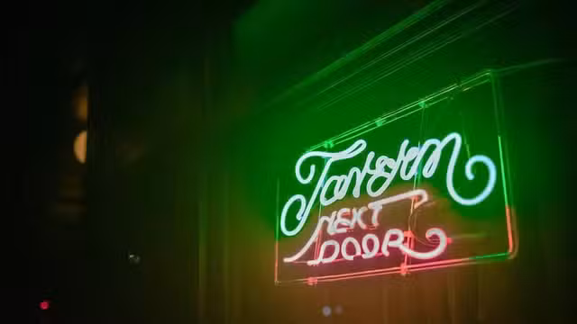 Een van Tavern Next Door restaurant