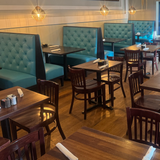 Cover image for Val's Restaurant