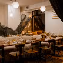 Foto von Wooden Paddle - Lemont Restaurant