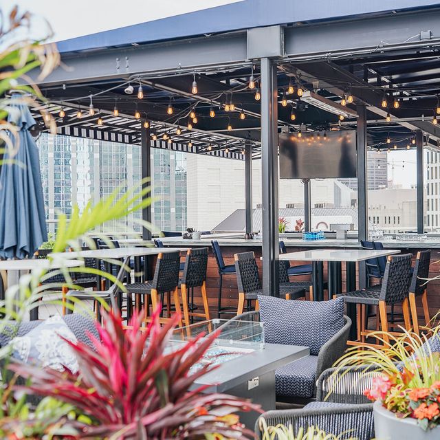 Altezza Rooftop Restaurant - Chicago, IL | OpenTable