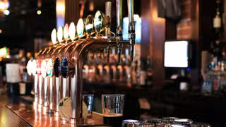 Een foto van restaurant The Fox and Hounds