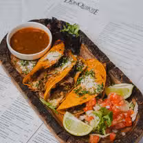 Foto von Don Quijote - Miller Place Restaurant