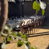 Family-Style Dining (Groups of 13+) Foto