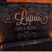 Una foto del restaurante La Lupita Taco & Mezcal