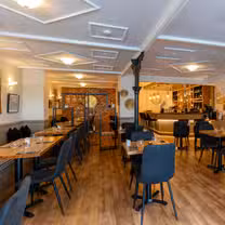 Una foto del restaurante No. 25 Bar & Bistro
