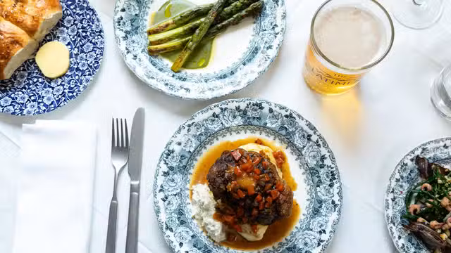 Una foto del restaurante The Latimer Pub & Dining Room