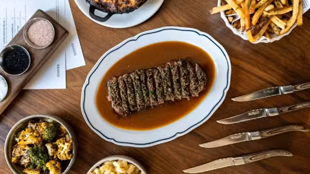 Una foto del restaurante KoLE Chophouse